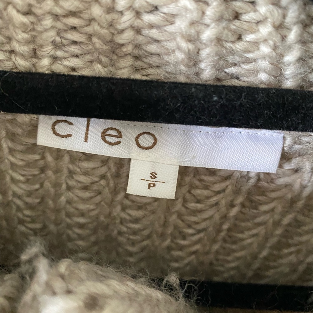3/$30 Cleo wool blend chunky knit beige zip up sweater dress w/ buttoned collar - Picture 6 of 13